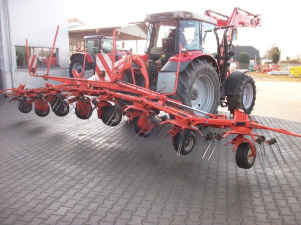Kuhn GF 7902 Anbaukreiselheuer