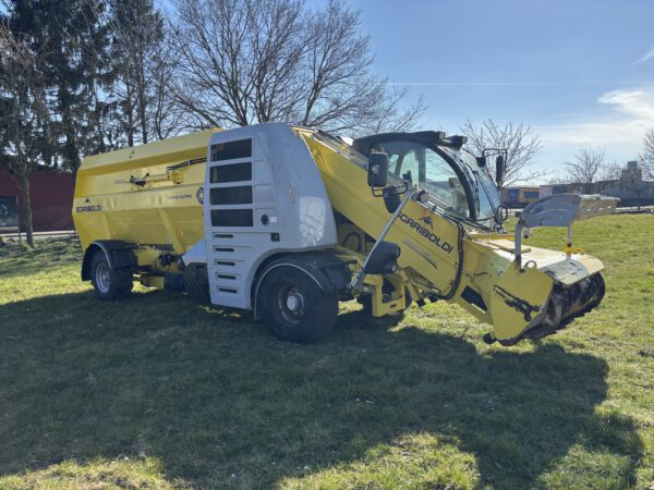 Sgariboldi MAV 6214 Selbstfahrer-Futtermischwagen – Bild 6