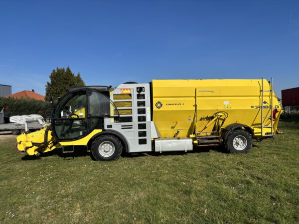 Sgariboldi MAV 6214 Selbstfahrer-Futtermischwagen