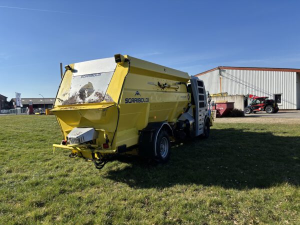 Sgariboldi MAV 6214 Selbstfahrer-Futtermischwagen – Bild 9