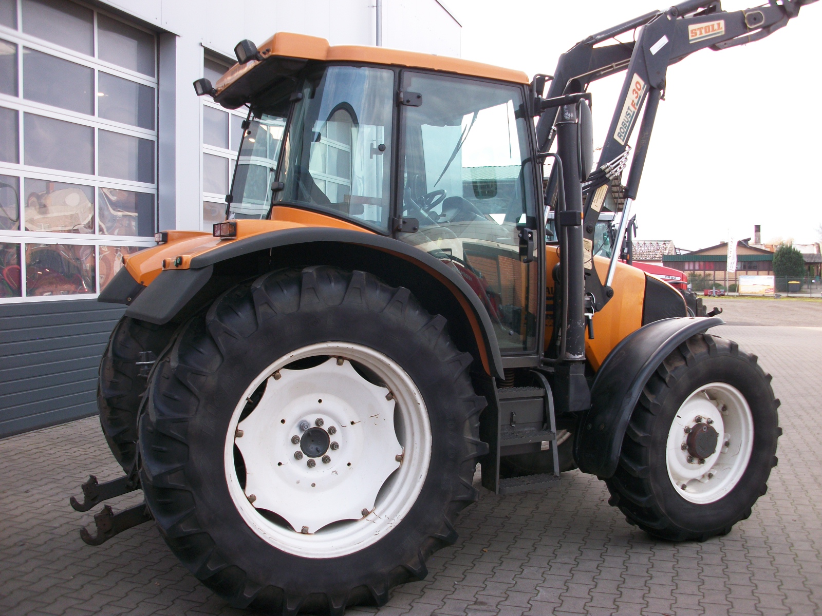 Renault Ares 550 RZ - Stoll Frontlader – Bild 10